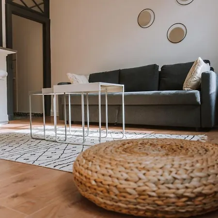 Appt Refait A Neuf Quartier St Sernin, La Daurade Apartment *